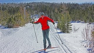 Cross country skiing balance exercises on downhills [upl. by Mahoney]