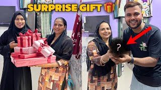 Farro ki Ammi Ko Mila Big Surprise Gift 🎁 Thank you Kitchen Master 😍 [upl. by Atipul]