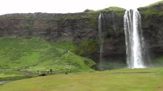 CASCADAS DE ISLANDIA [upl. by Llennaj878]