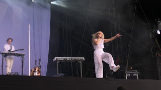 VIIVI  USA live Suomipop Jyväskylä 2022 [upl. by Nairb]