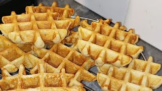 БЕЛЬГІЙСЬКІ Бананові Вафлі Гриль ВЕНСКИЕ ВАФЛИ Рецепт Banana Waffles Банановые Вафли Вафельница [upl. by Ylesara562]