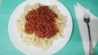 معكرونة بالصوص وكفتة لحم  macarrones con carne molida y salsa de tomate 🍅 [upl. by Arlin116]