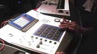 RAWBEATZZ MAKINIG TRACK ON MPC4000 VOL 4  PATCHWERKS IN ATL [upl. by Alain868]