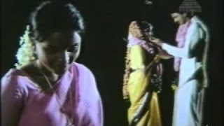 Antha Rathirikku Saatchi Illai Tamil Full Movie  Kapil Dev  Sulakshana  Star Movies [upl. by Atterys849]