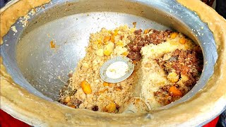 Famous Bobar Biriyani  Bangladesi Street Food [upl. by Macintyre]