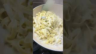 Tagliatelle al gorgonzola e noci [upl. by Gregorius]