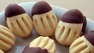 Receta galletas con chocolate  Como hacer bizcochos con chocolate [upl. by Nylehtak263]