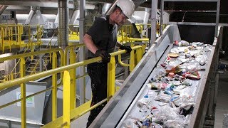 Recycling plastics – Resource efficiency with an optimized sorting method [upl. by Fairbanks]