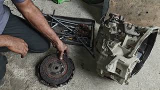 Swift diesel 2016 model clutch changing [upl. by Stenger]