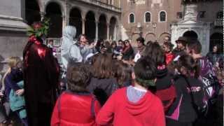 Piccolo Palio del Drappo Verde  Cangrande alla ricerca della sua spada [upl. by Nigam634]