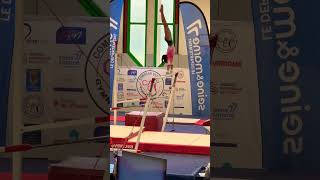 Tournoi de Combs La Ville 2024 Sauvetage😱gymnast unevenbars fail combslaville [upl. by Oinotnanauj]