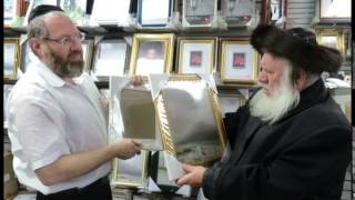 Dee Voch Features Garbitsh Truck Purim Rebbe trailer Happy Purim [upl. by Yttocs]