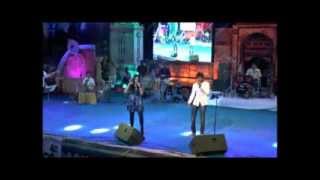 Piya re Piya Re sung by Shreya Ghoshal Live at Dharwad Utsav 2013 Dec15 [upl. by Imyaj661]