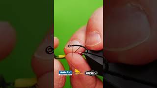 Easy Buzzer in just three coats flytying flyfishing fishing [upl. by Mosra411]