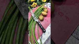 ପିଆଜ ଶାଈଁ ଭଜାSpring Onion Recipes ii youtubeshorts recipe spring onion food [upl. by Thomson737]