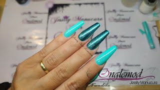 Ongle en gel quotComment poser des capsules Américainesquot avec ONGLEMOD [upl. by Lrig319]