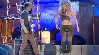 Shakira  La Tortura Livemp4 [upl. by Bee593]