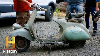 American Pickers The GODFATHER of Vespa Has Some Rare Picks Season 24 [upl. by Nnorahs]