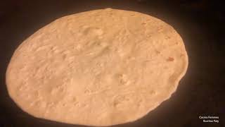 Receta para hacer tortillas de harina HECHAS A MANO facilisimo [upl. by Nylhtak]