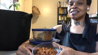 I MADE PINTO BEANS AND VEGAN CORNBREAD FOR DINNER [upl. by Enneite]