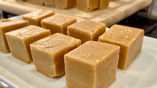 Fast and Easy Dessert Sweetened condensed milk and peanut butter 3 ingredient peanut butter fudge [upl. by Aknahs]