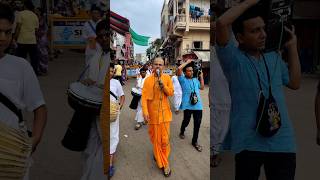 Harinam Sankirtan at Dwarka streets durgapuja yatra iskconnewtown iskconkolkata [upl. by Gerome847]