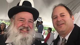 Uncle Moishy at The Kosher Taste 5777 on TAPED WITH RABBI DOUG [upl. by Nwahsauq]