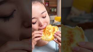 Chinese 🍜loves food vada pav recipe viral shortvideo🥦 [upl. by Tarryn938]