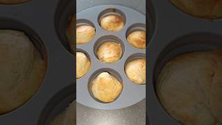 FIRST TIME BAKING CUPCAKES IN AIR FRYER USING SILICONE AIR FRYER CAKE PAN [upl. by Yenial]