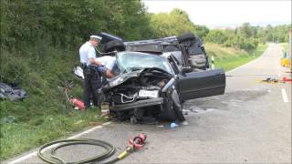 Tödlicher Verkehrsunfall mit 2 PKWs und 3 verletzten Personen  Asperg 07092013 [upl. by Oht]