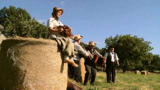 Les Troubadours des Bruyères  Reine des champs [upl. by Frager159]