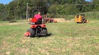 2002 KUBOTA BX2200 TRACTOR WITH LOADER VALVE 4X4 AND MOWER DECK [upl. by Euqinomahs353]