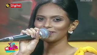 Midule mal suriya gaha mudune song  Midule Mal මිදුලේ මල්  Dulshara De Alwis සජීවී ගායනය [upl. by Judd]