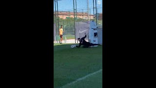 Las primeras paradas de SZCZESNY en el entrenamiento del BARÇA [upl. by Octavian]