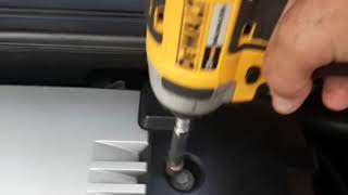 Atornillador de Impacto Inálambrico marca Dewalt 20V [upl. by Mukul356]