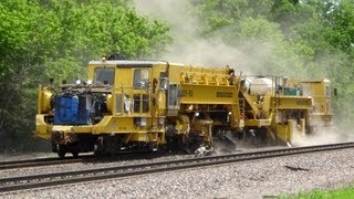 Working BNSF Ballast Distribution System at Agency Iowa [upl. by Abbie]