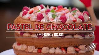 Pastel de Chocolate con Frutos Rojos [upl. by Markland]