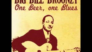 DELTA BLUES GUITAR LEGEND Big Bill Broonzy  See See Rider [upl. by Atteuqehs]