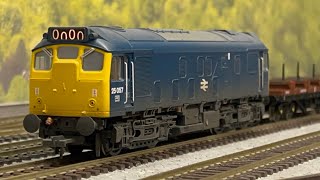 New Bachmann Class 25 with DCC Sound [upl. by Valerle180]