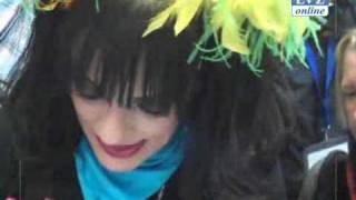 Mit den Fans von Nina Hagen auf Autogrammjagd [upl. by Xavier860]