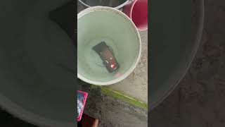 Moto Edge 40 Live Water Proof Testing Amazing Experience [upl. by Nrubyar]