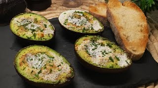 Recette rapide des avocats gratinés aux oeufs  avocado au gratin with eggs [upl. by Aiem]