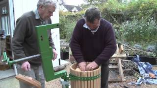 Mr Grumpys Scrumpy Cider Making in Ely [upl. by Shelburne]