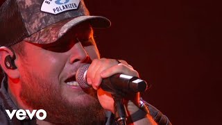 Luke Combs  The Kind of Love We Make Live from the 56th Annual CMA Awards [upl. by Htnicayh]