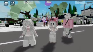 main Brookhaven sama orang random SERUU BANGET😁 roblox games [upl. by Ossy703]