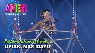 AME2018 I Gempak Persembahan Penutup Istimewa Upiak Isil amp Mas Idayu I Anugerah MeleTOP ERA 2018 [upl. by Nettle691]