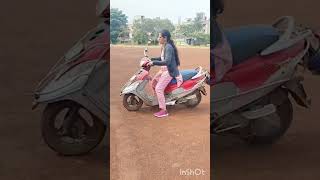 two wheeler driving classes 🛵🛵madhavdrivingcarscootycenterdriving [upl. by Noffets]