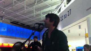 James Blunt  Dangerous  Live  Jet Blue Terminal  JFK  Jan 18  2011 [upl. by Hong]