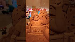 Mele Kalikimaka Sand Sculpture SheratonHotels in waikiki Artist did a lot of this with a shovel [upl. by Lorusso]