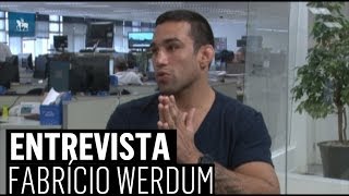 Fabrício Werdum se prepara para disputar o cinturão dos pesos pesados do UFC [upl. by Llenrad]